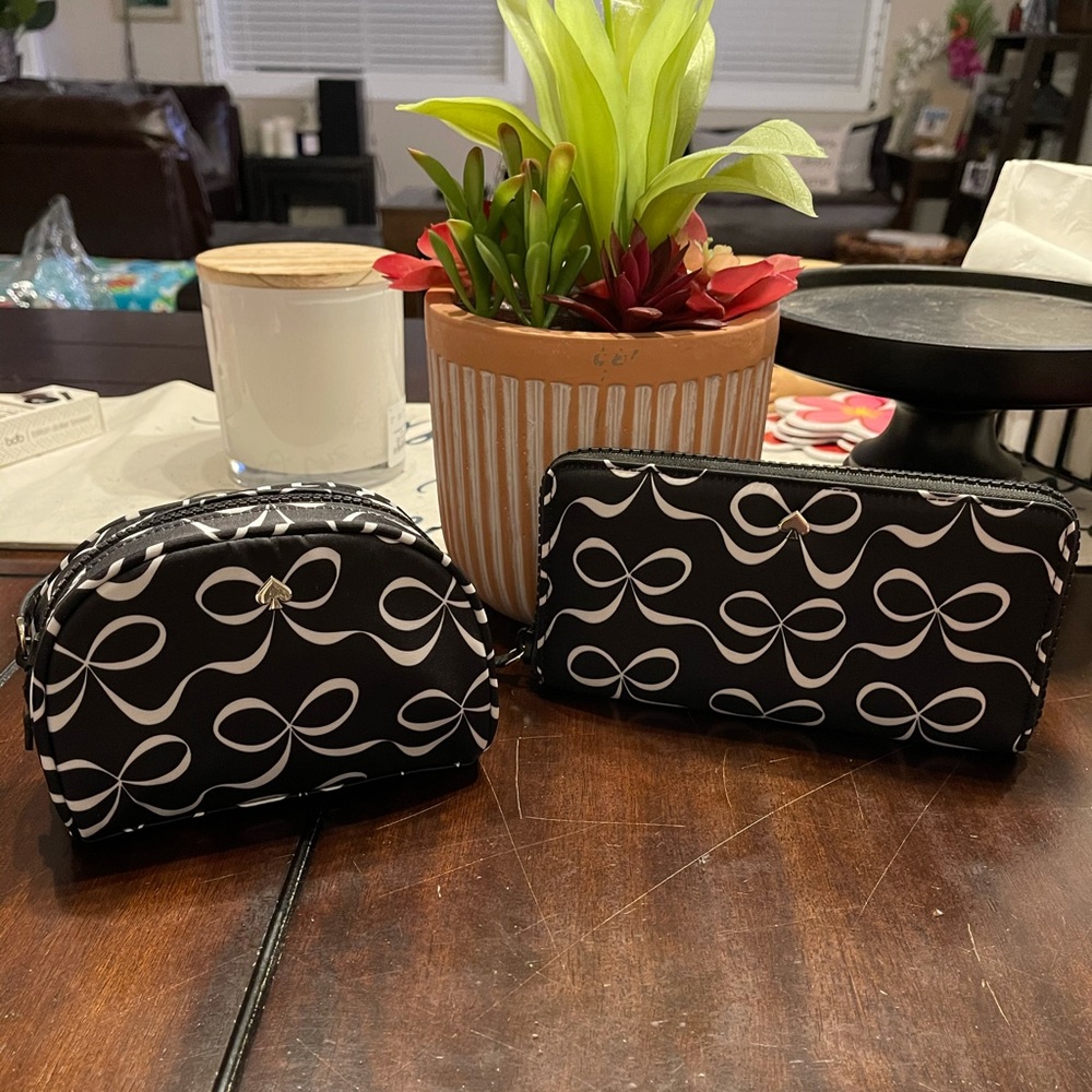 NEW Kate Spade Wallet & Cosmetic Bag Set